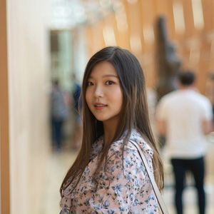 Meet your Posher, Claire